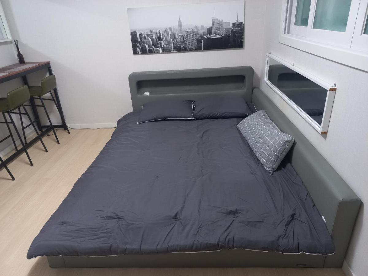 公寓 Newly Renovated 2 Bedroom #7 *